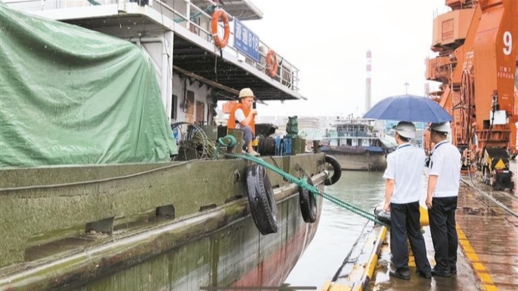 「樺加沙」逼近 深圳嚴(yán)陣以待