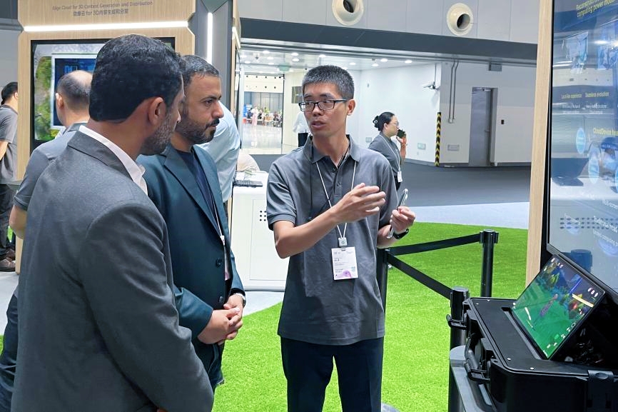 廣汽×華為雲(yún)車機(jī)量產(chǎn)上車  埃安UT率先進(jìn)入「車隨雲(yún)動(dòng)」新紀(jì)元