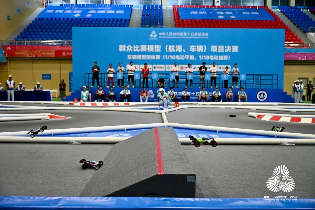陸海雙線狂飆！車輛模型首登全運(yùn)會(huì)深圳寶安賽場