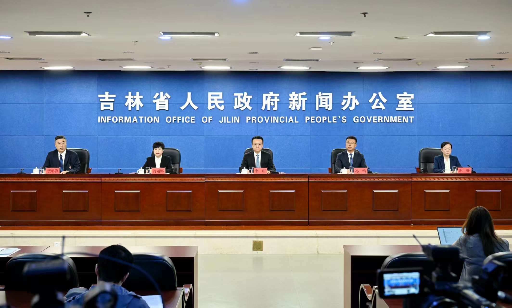     雙線(xiàn)開(kāi)通盡享紅利 白山謀篇全域旅遊新格局與「文旅+」產(chǎn)業(yè)新生態(tài)