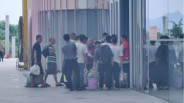 「樺加沙」將登陸，新颱風已生成！廣東提前轉(zhuǎn)移超189萬人