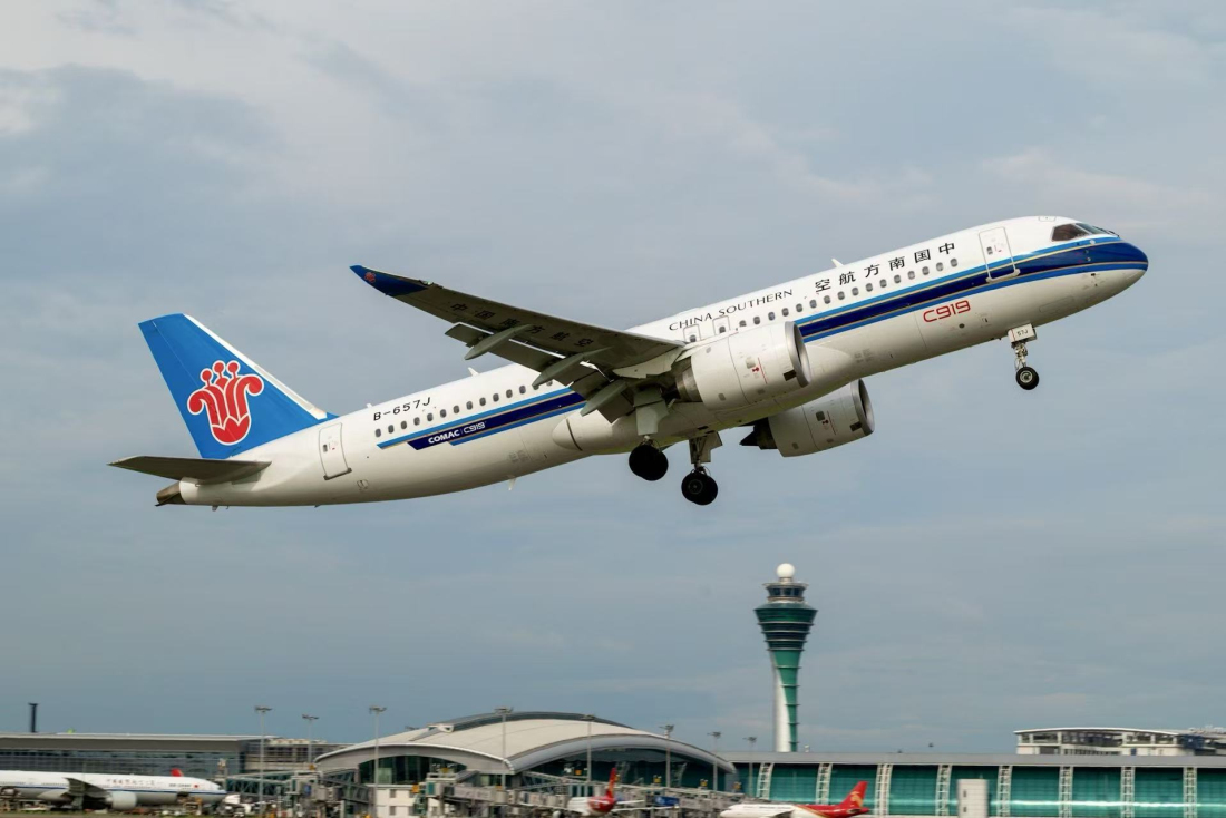 國(guó)慶中秋南航集團(tuán)計(jì)劃執(zhí)行航班4.8萬(wàn)班次