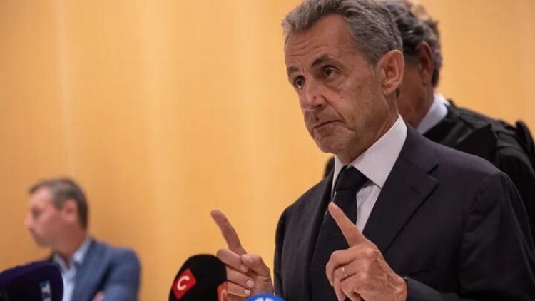 非法接受卡扎菲資助 法國前總統(tǒng)薩科齊被判五年監(jiān)禁