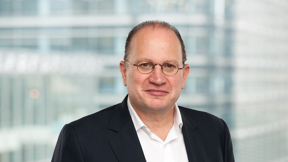 杜嘉祺離任致滙控領(lǐng)導(dǎo)層真空 傳英監(jiān)管施壓