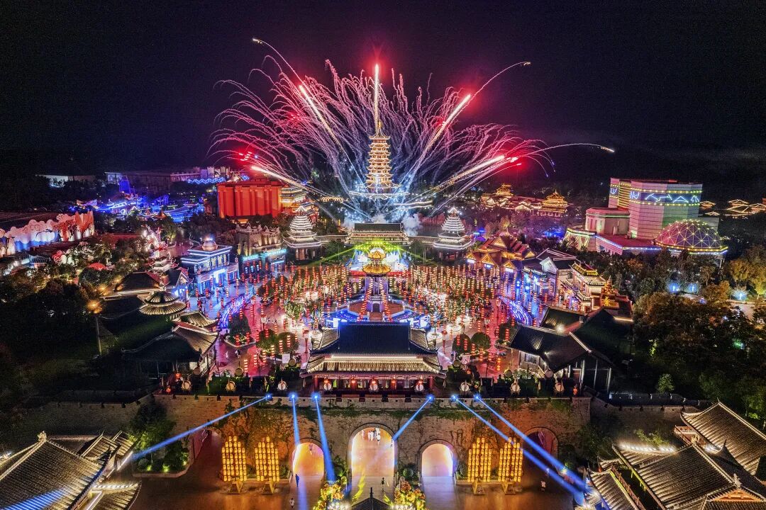 黃金周免費(fèi)坐旅遊專線 長(zhǎng)沙市區(qū)直達(dá)寧鄉(xiāng)灰湯、長(zhǎng)沙方特