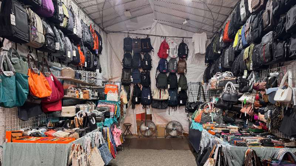 國(guó)慶假期前夕打擊冒牌貨 海關(guān)拘一女檢130萬(wàn)元冒牌物品