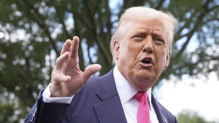 特朗普簽署行政令承諾保障卡塔爾安全