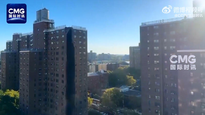 美國(guó)紐約一高層公寓樓發(fā)生燃?xì)獗ú糠值顾? title=