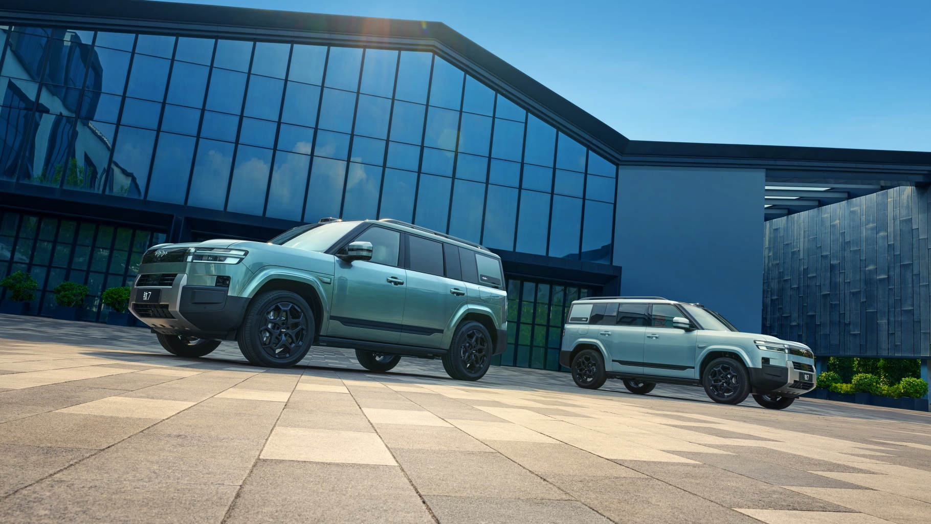 「大五座天花板」方程豹鈦7深圳火爆上市，售價 17.98萬元起