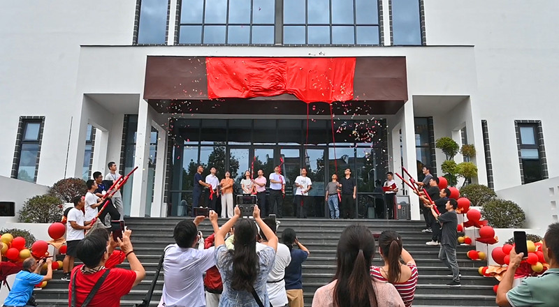 國(guó)家級(jí)非遺展演吸睛  皖祁門閃里鄉(xiāng)愁館人氣爆棚