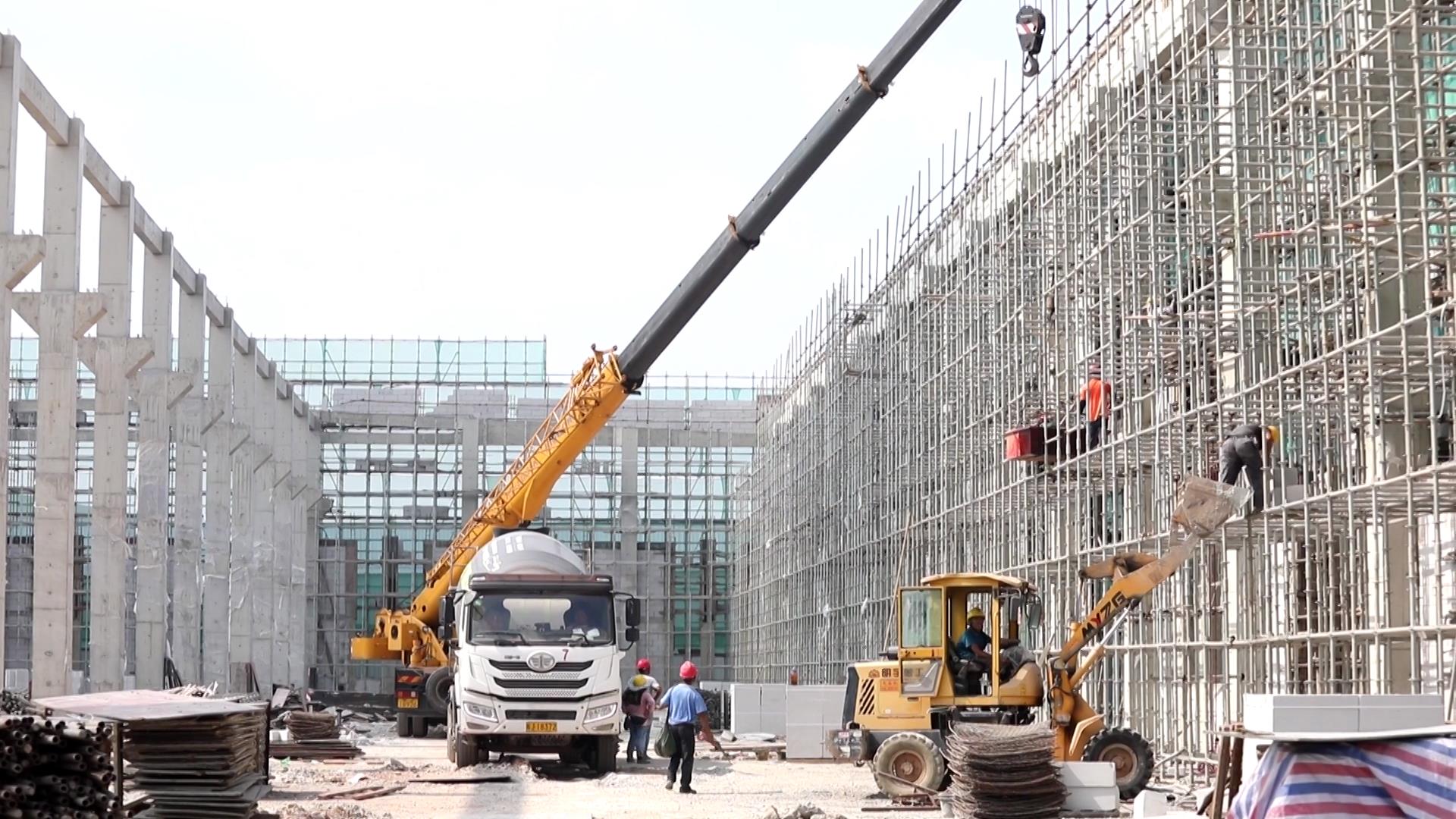 皖屯溪區(qū)：「實幹之姿」繪就雙節(jié)「奮進(jìn)圖景」