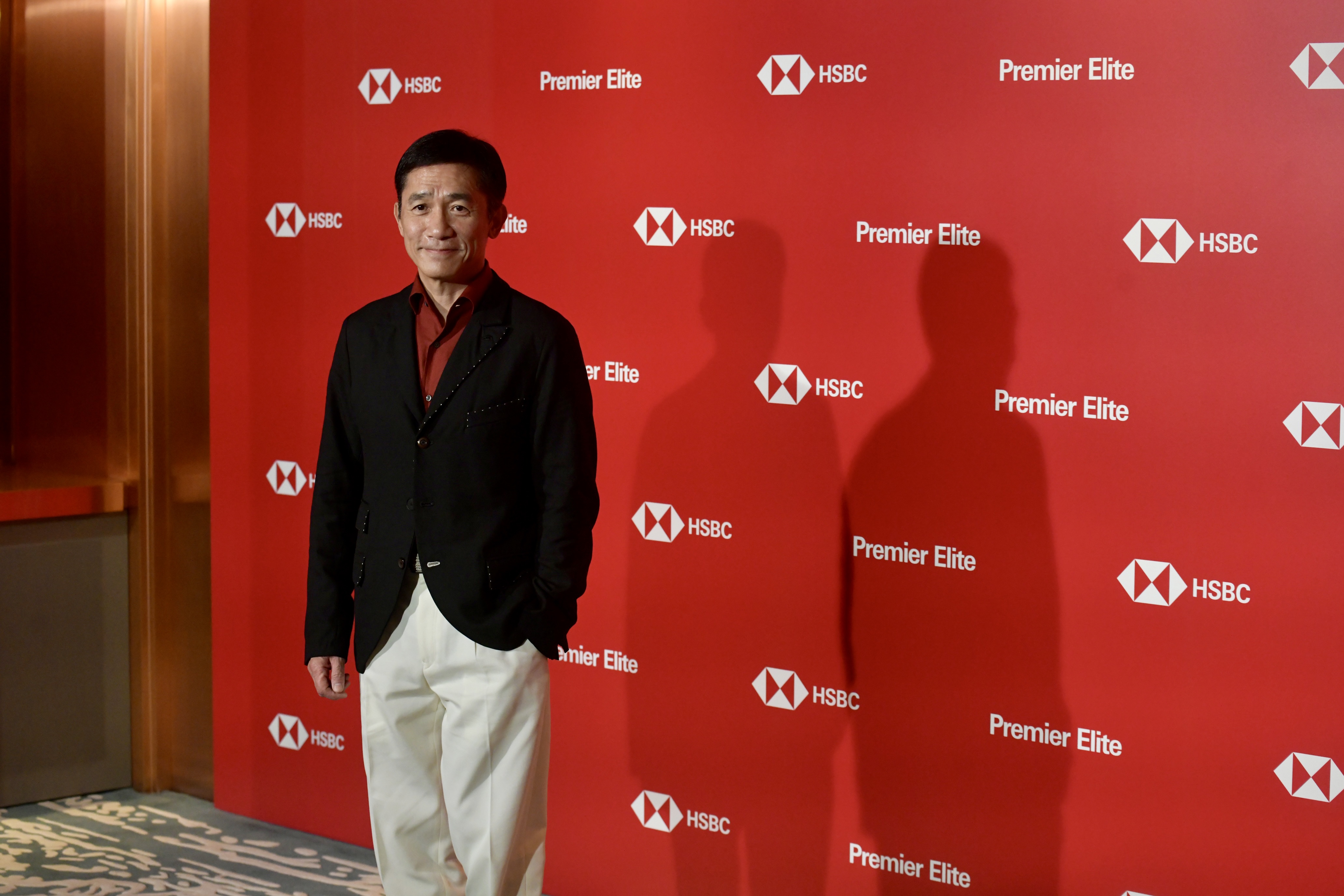 有片丨【娛樂 】梁朝偉準(zhǔn)備各國宣傳新戲：很開心電影受歡迎