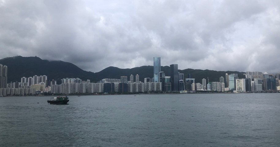 巨無(wú)霸中際旭創(chuàng)被曝?cái)M赴港上市，今年超20家魯企正「搶灘」香港