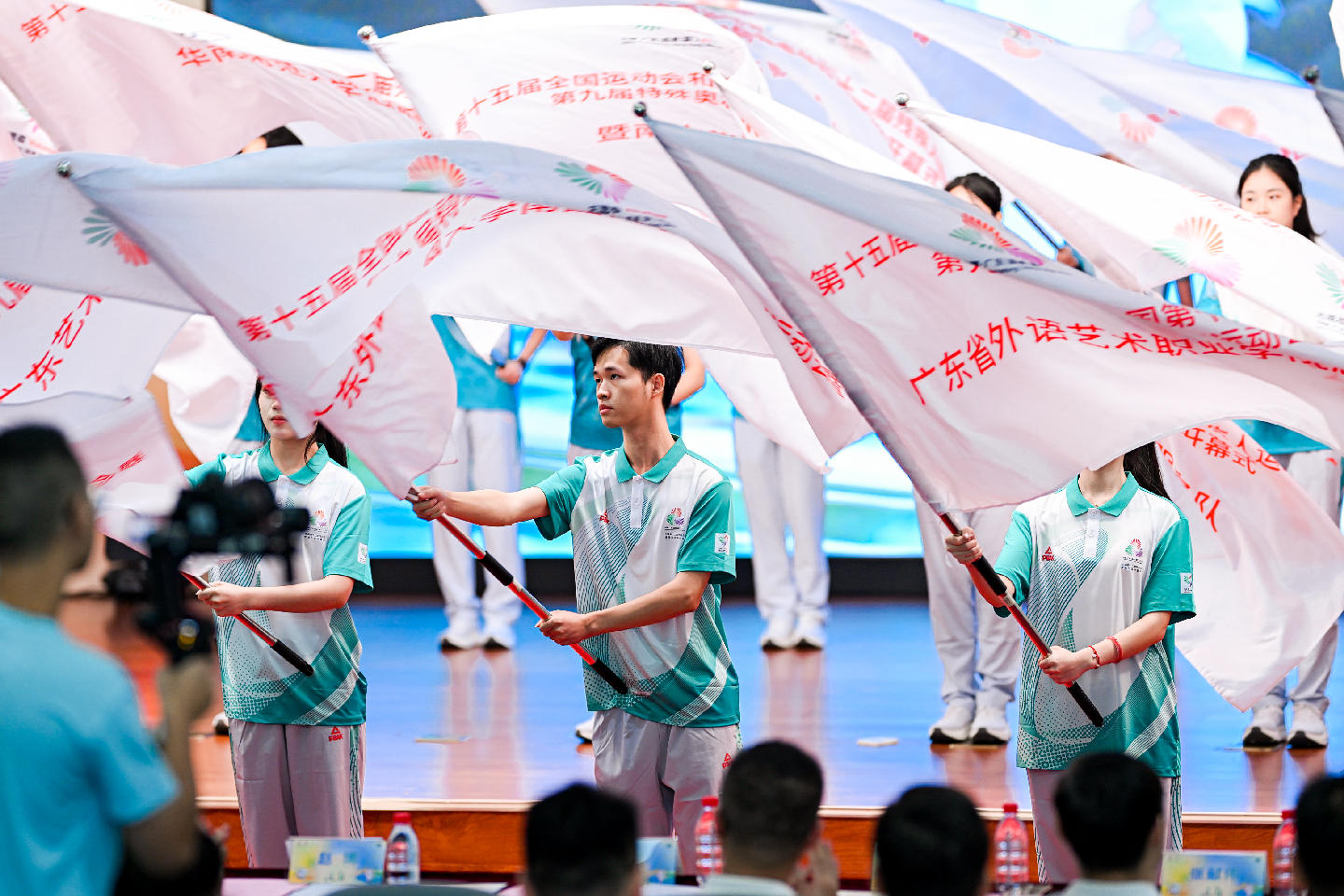 十五運(yùn)會和殘?zhí)貖W會廣州賽區(qū)志願者1.4萬人  設(shè)132個城市志願服務(wù)站