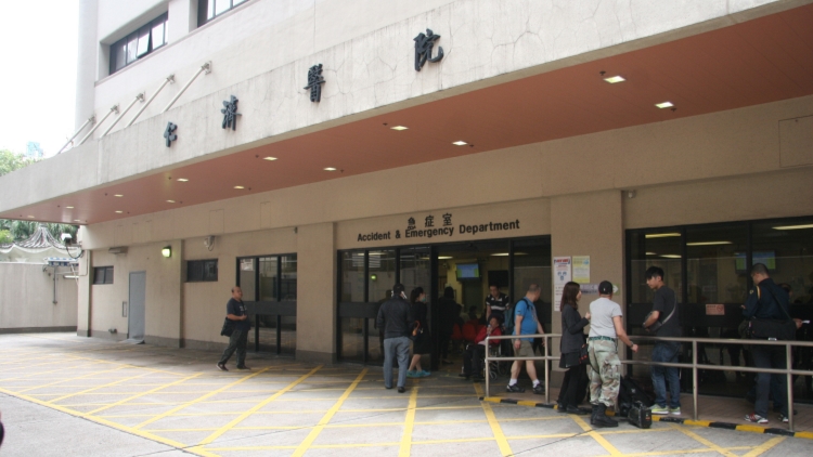 八旬翁疑吃腸粉時(shí)睡著鯁喉 昏迷送院不治