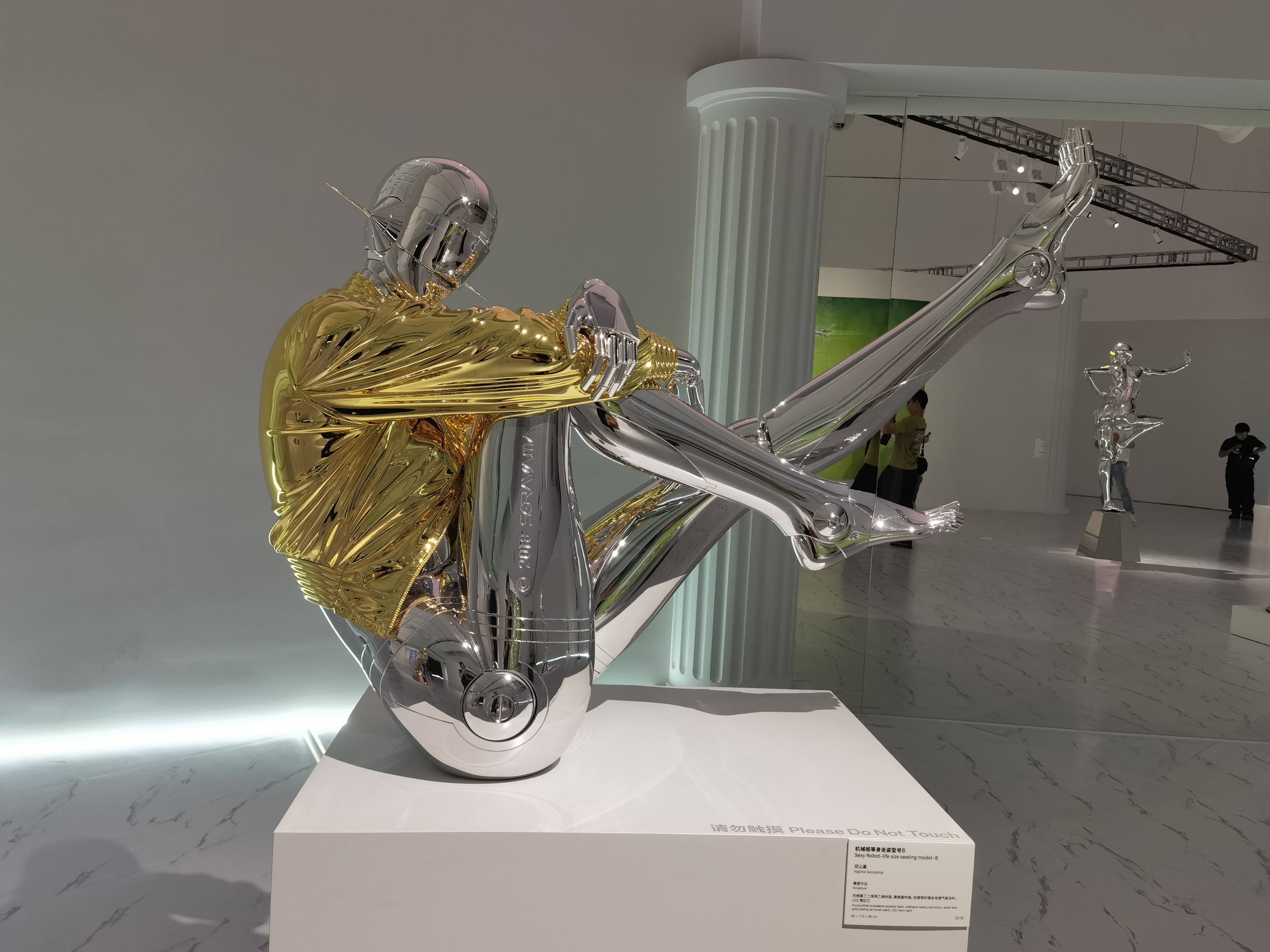 「光?透明?反射」，「機(jī)械姬之父」空山基大型特展在深圳亮相