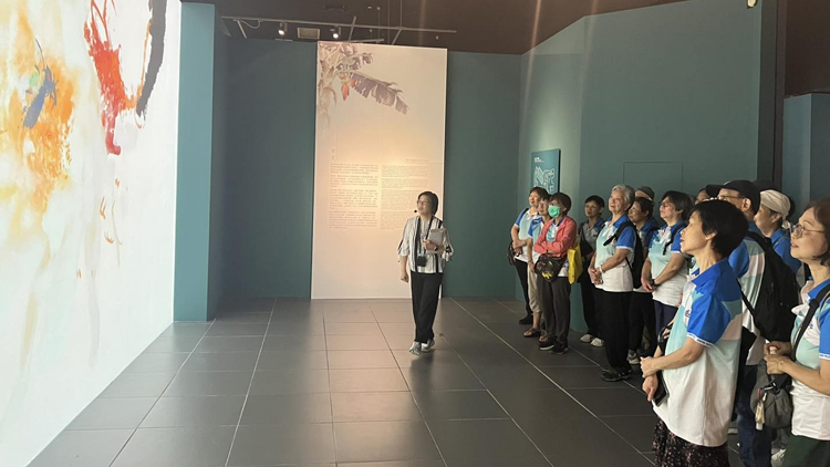 中區(qū)耆樂警訊會參觀趙少昂誕辰一百二十周年紀念展