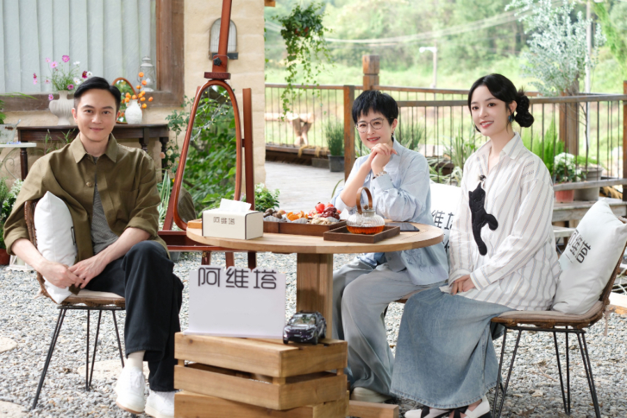 《背後》對(duì)話張智霖：用清醒與敬畏規(guī)劃退場(chǎng)方式