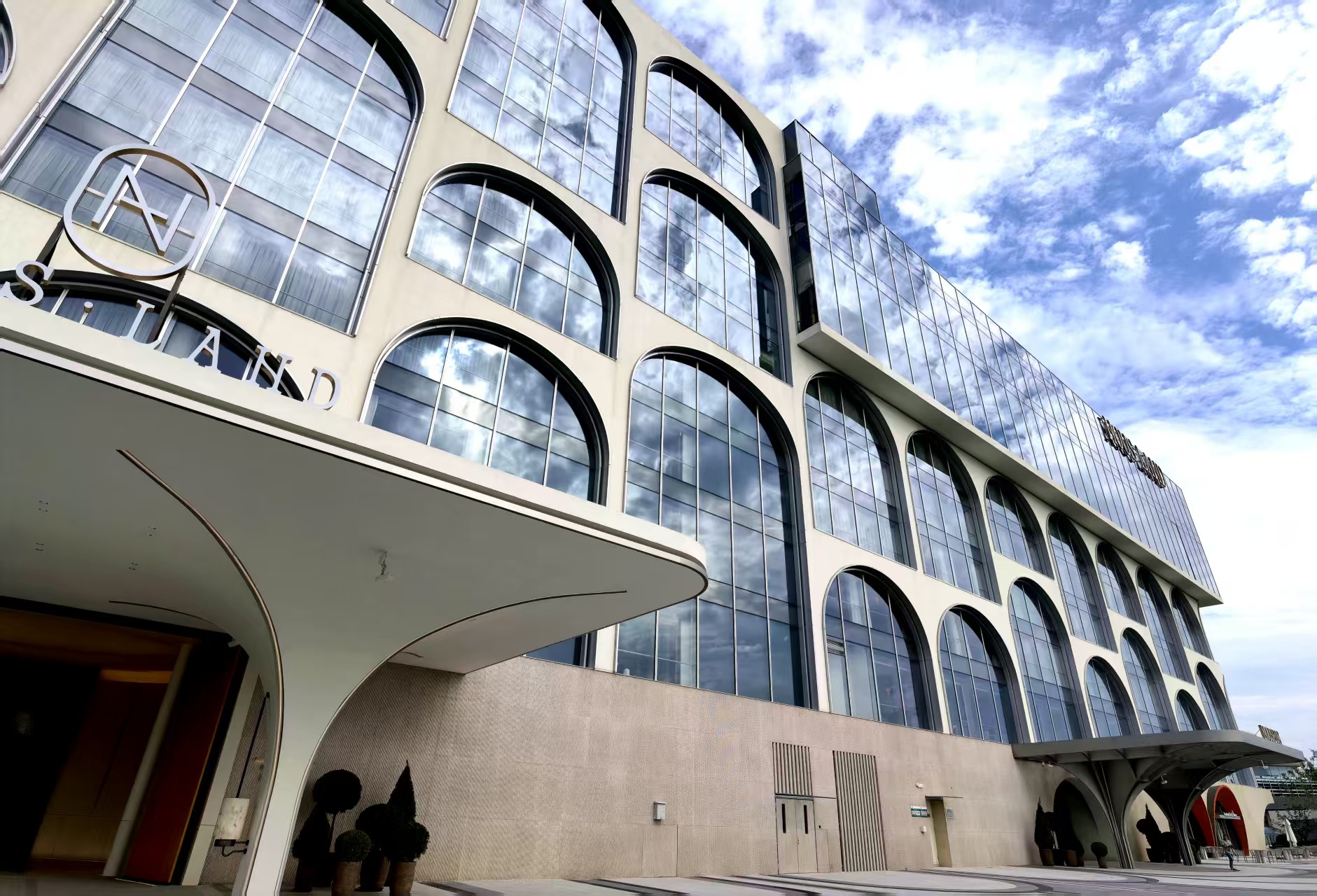 灣里項(xiàng)目入選2025「首都國(guó)企開放日」線路 三大國(guó)企聯(lián)合打造副中心文商旅新標(biāo)桿 年底正式開業(yè)