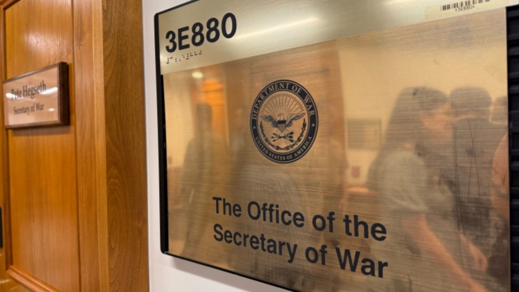 多家美媒拒絕接受五角大樓新規(guī) 美防長(zhǎng)不以為然