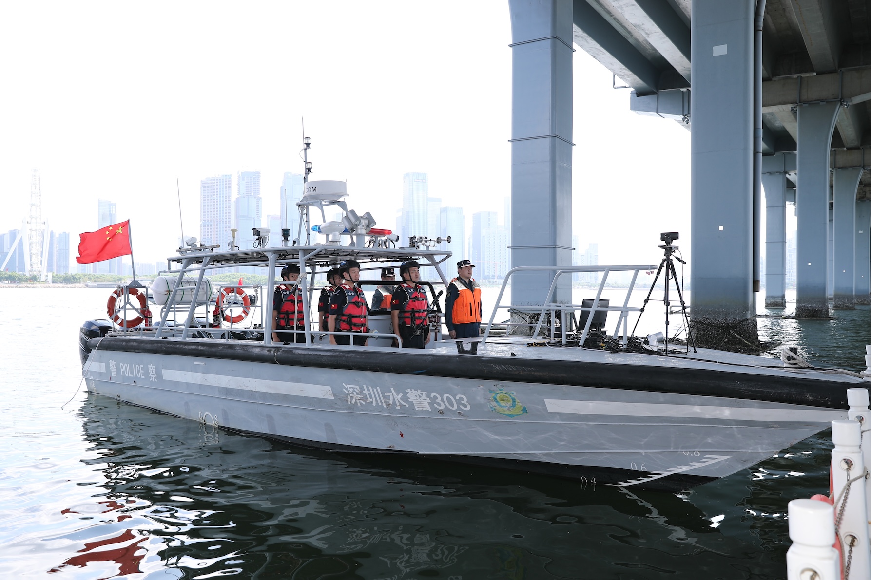 粵警全警動(dòng)員保障十五運(yùn)安全舉辦