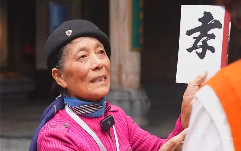 守千年古建傳徽州文脈  黟縣胡曉雯榮登「中國(guó)好人榜」