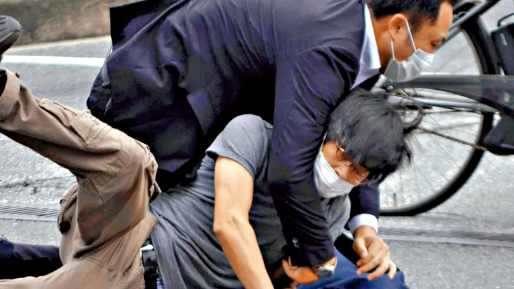 槍擊安倍晉三嫌犯下周首次庭審 或?qū)⒊姓J(rèn)殺人意圖並請求減刑