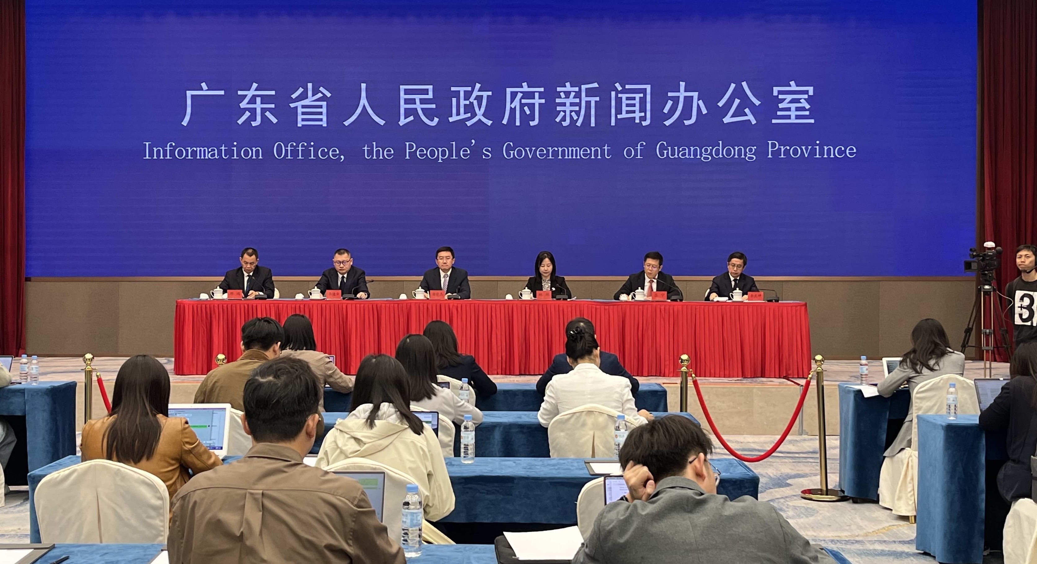 廣東加快打造具有全球影響力的「人工智能+製造業(yè)」融合發(fā)展示範(fàn)區(qū)