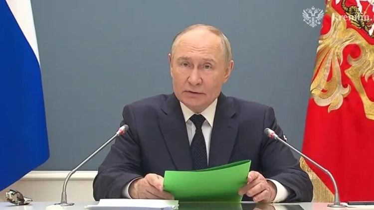 俄軍舉行戰(zhàn)略核力量演習(xí) 普京指揮