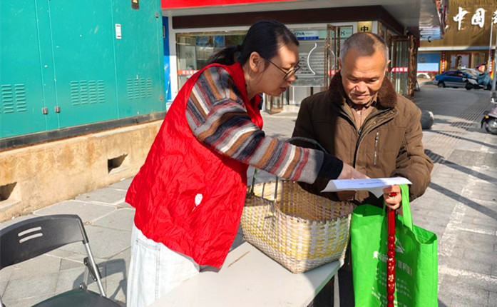 皖祁門縣：讓社?！富菝裰暋箓鞯酶? title=