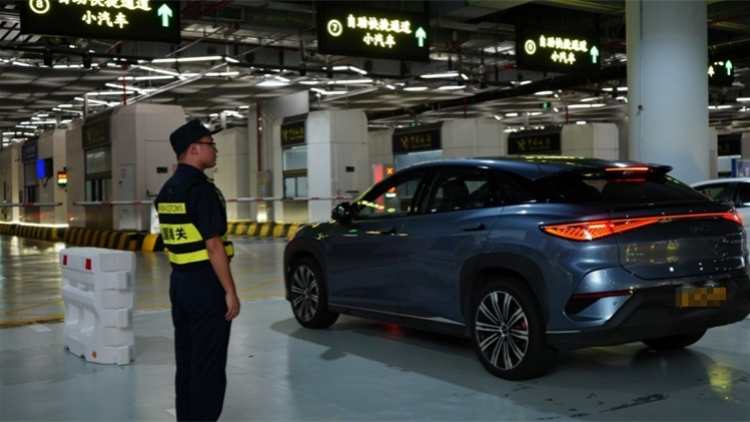 超萬(wàn)輛澳門機(jī)動(dòng)車獲準(zhǔn)入出橫琴合作區(qū)資格