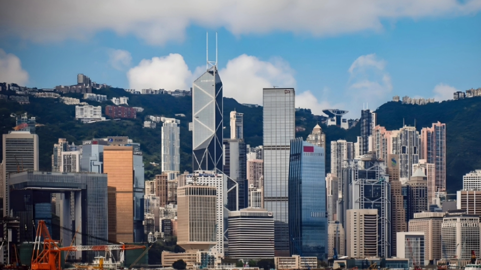 卓永興：必須認(rèn)真學(xué)習(xí)好和貫徹落實(shí)四中全會(huì)精神