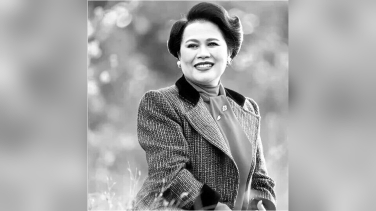 泰國(guó)詩(shī)麗吉王太后去世 享年93歲