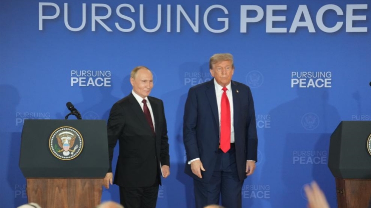 俄總統(tǒng)代表：「普特會(huì)」沒(méi)取消 「會(huì)晚點(diǎn)」 