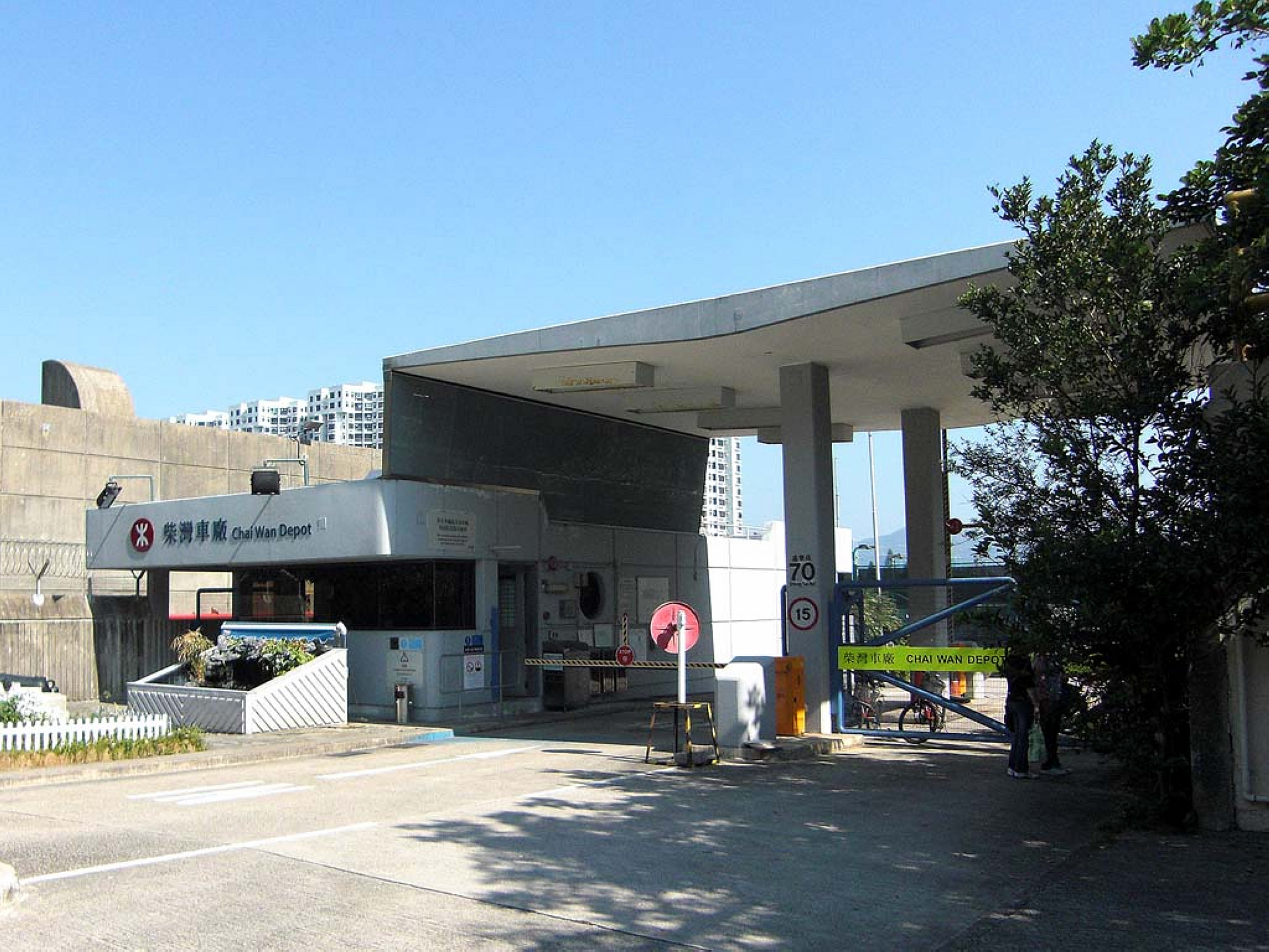 3男童疑試圖打開行駛中列車車門 港鐵報(bào)警未有人被捕 