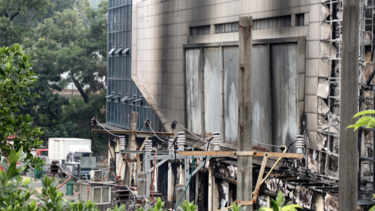 深圳龍崗吉華發(fā)生火災(zāi)：明火已撲滅 無(wú)人員傷亡