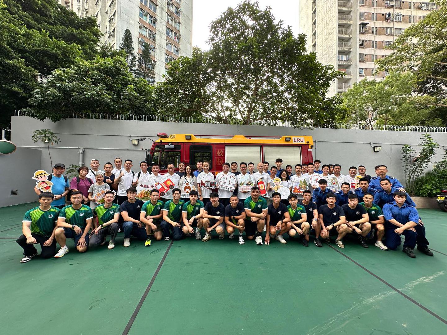 民政事務(wù)總署北區(qū)防火宣傳 呼籲市民重陽節(jié)掃墓小心火種