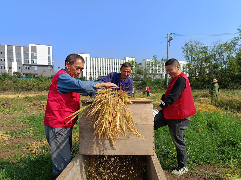 皖黟縣漁亭鎮(zhèn)：「紅色動(dòng)能」激活基層治理末梢