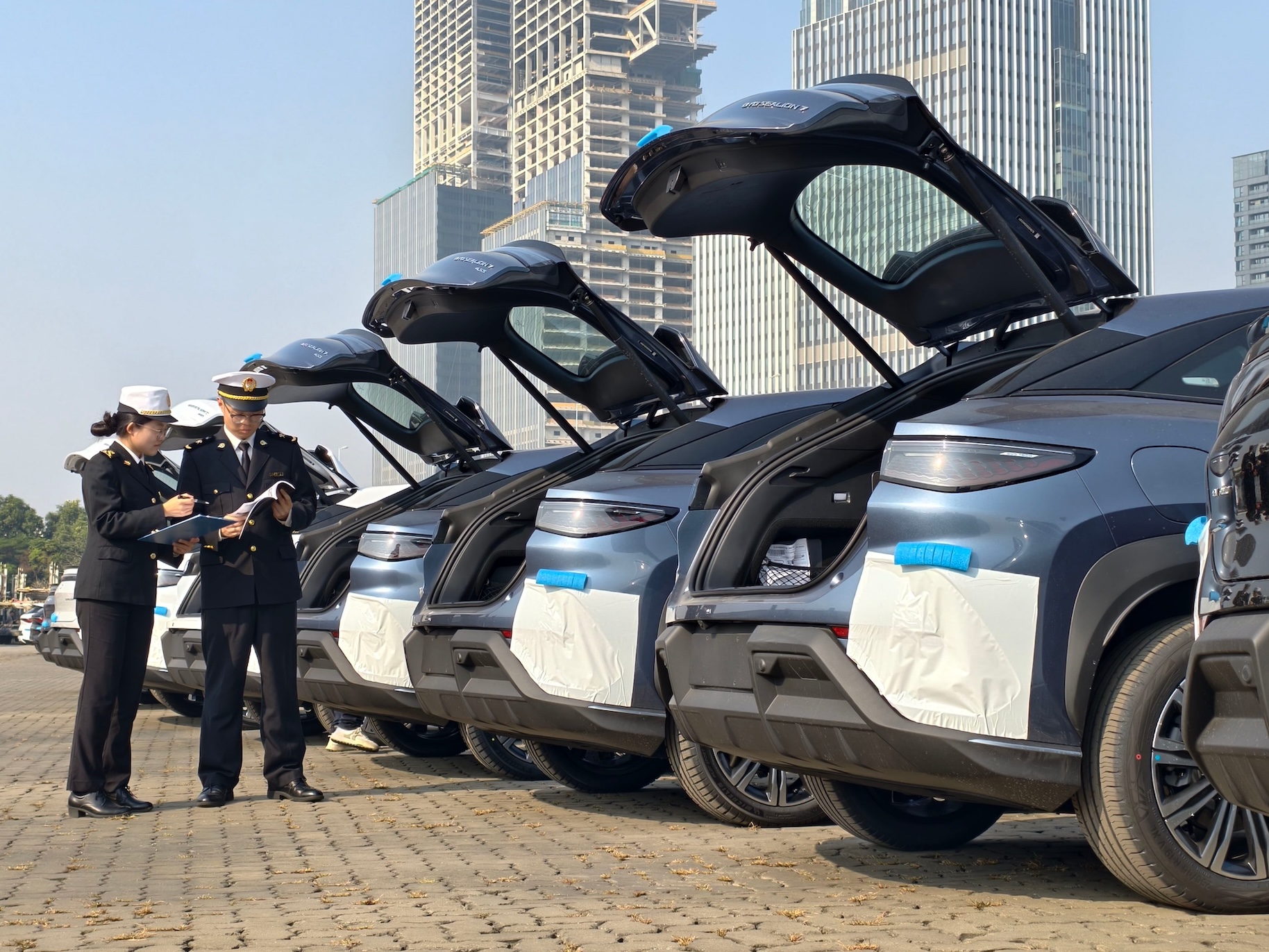 打造開放型經(jīng)濟(jì)新高地  前三季度粵綜保區(qū)進(jìn)出口增長15.5%