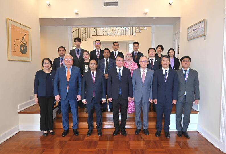 陳國基：歡迎外國政府官員團(tuán)訪港 共同探索香港無限機(jī)遇