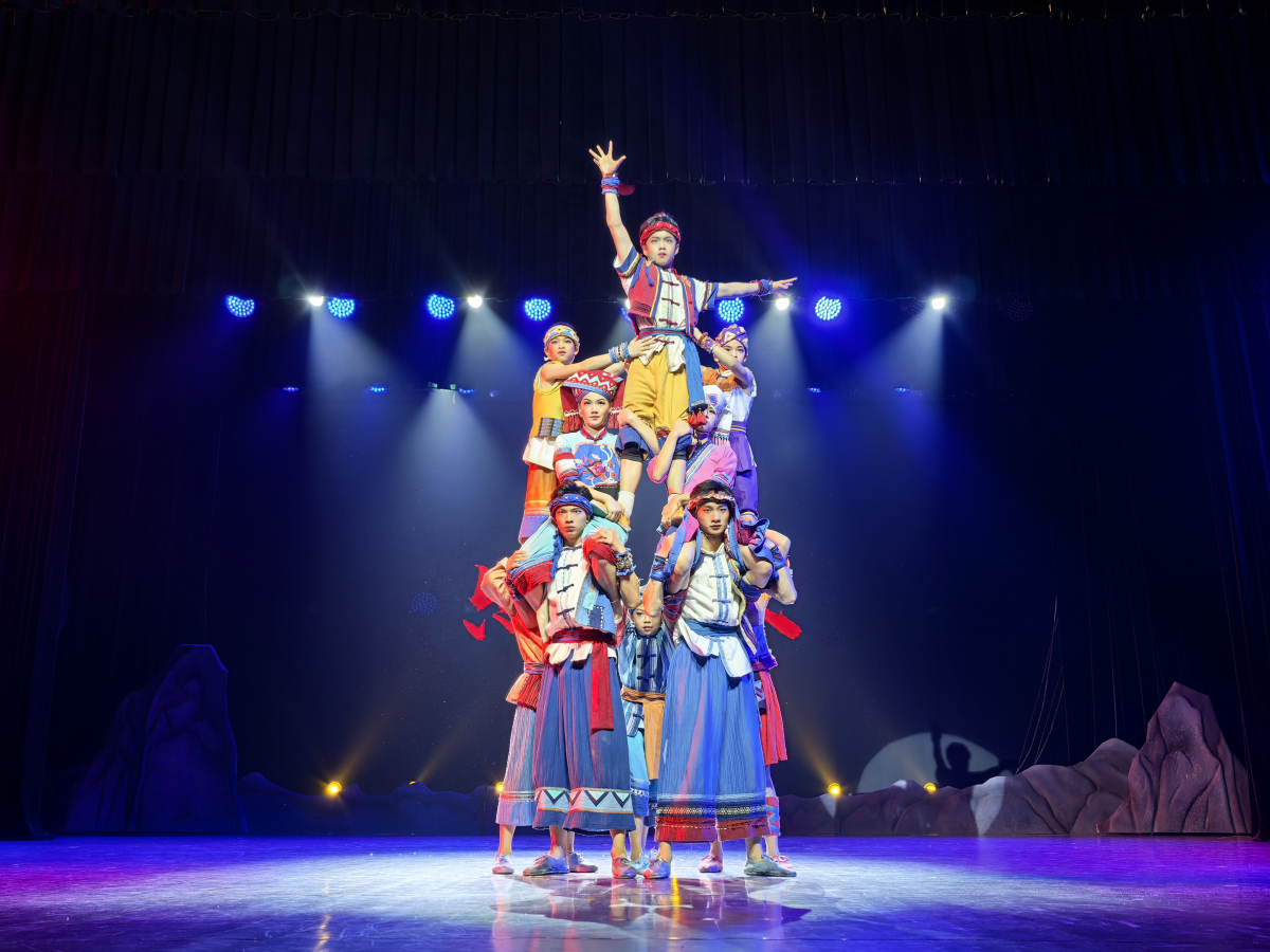 雜技劇《照破雲(yún)天》亮相中國—東盟（南寧）戲劇周 展現(xiàn)飛虎隊(duì)傳奇