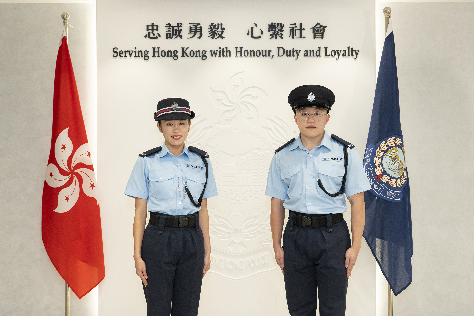 香港輔助警察隊(duì)結(jié)業(yè)會(huì)操 工程師助理校長冀回饋社會(huì)
