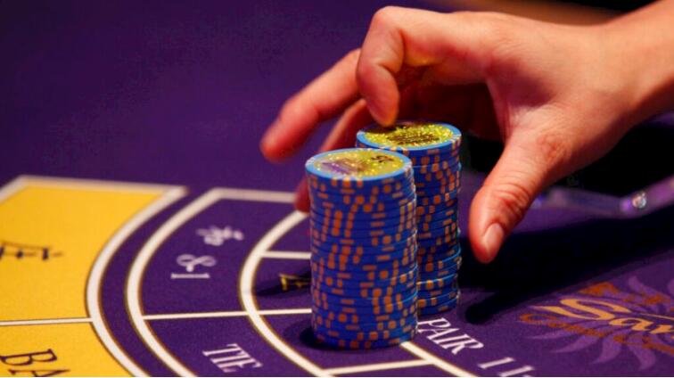 澳門10月賭收達(dá)240.9億澳門元?jiǎng)?chuàng)六年來最高 好過市場(chǎng)預(yù)期