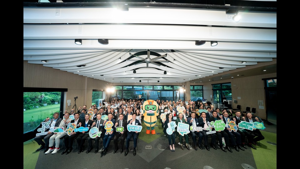 建造業(yè)年度盛事「築月2025」暨「零碳未來出行展覽」開幕 逾30項(xiàng)活動(dòng)連繫業(yè)界與公眾 推動(dòng)創(chuàng)新科技與綠建未來