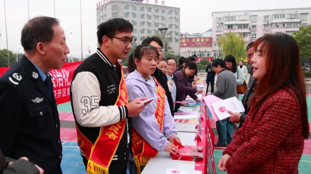 皖歙縣：持續(xù)創(chuàng)優(yōu)營(yíng)商環(huán)境  擦亮「歙企無(wú)憂」品牌