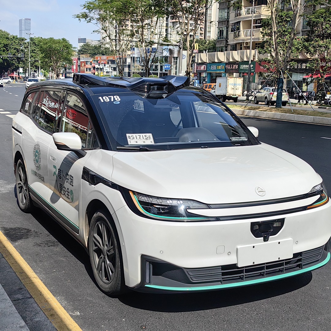  蘿蔔快跑狂奔東莞，普通司機(jī)稱「沒有活路了！」