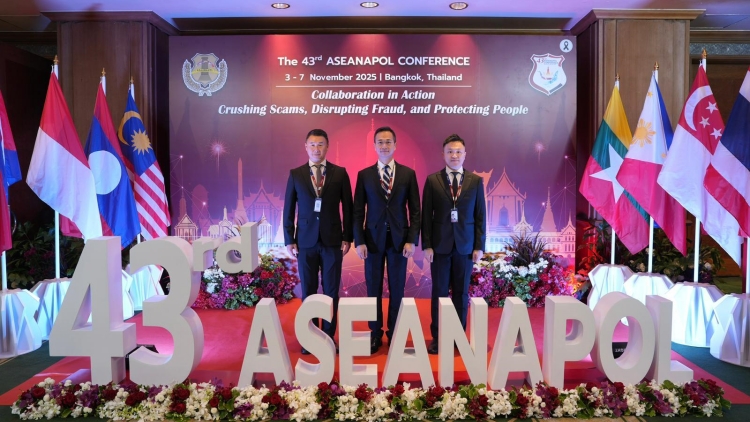 警務(wù)處代表出席第43屆東盟警察首長會議