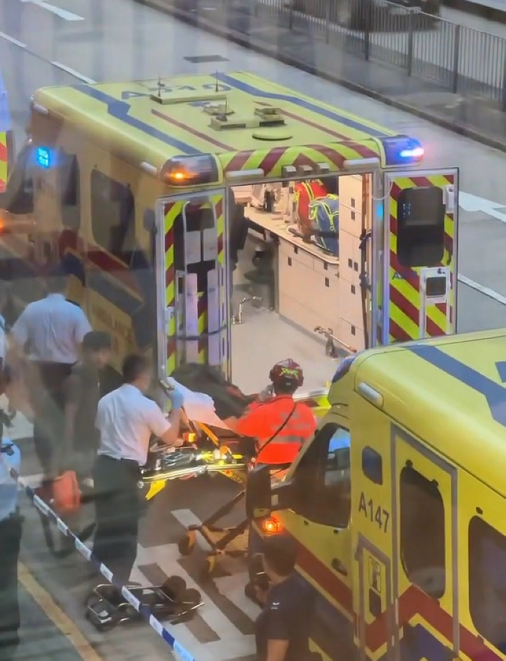 有片〡海關(guān)關(guān)員遇襲案警拘兩人 督察已出院2關(guān)員留醫(yī)