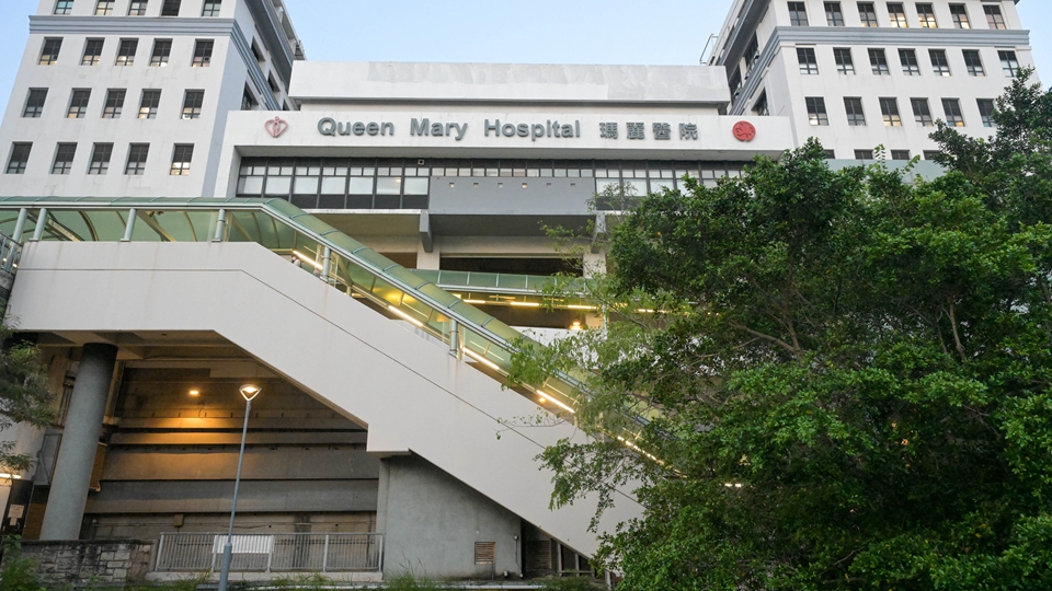 13歲男童感染甲流併發(fā)肺炎及胸腔積液 目前瑪麗醫(yī)院深切治療部留醫(yī)