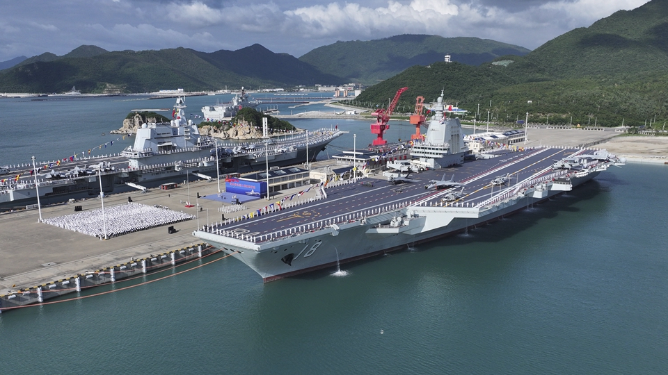 官方闢謠：王碩威不是福建艦總設(shè)計師